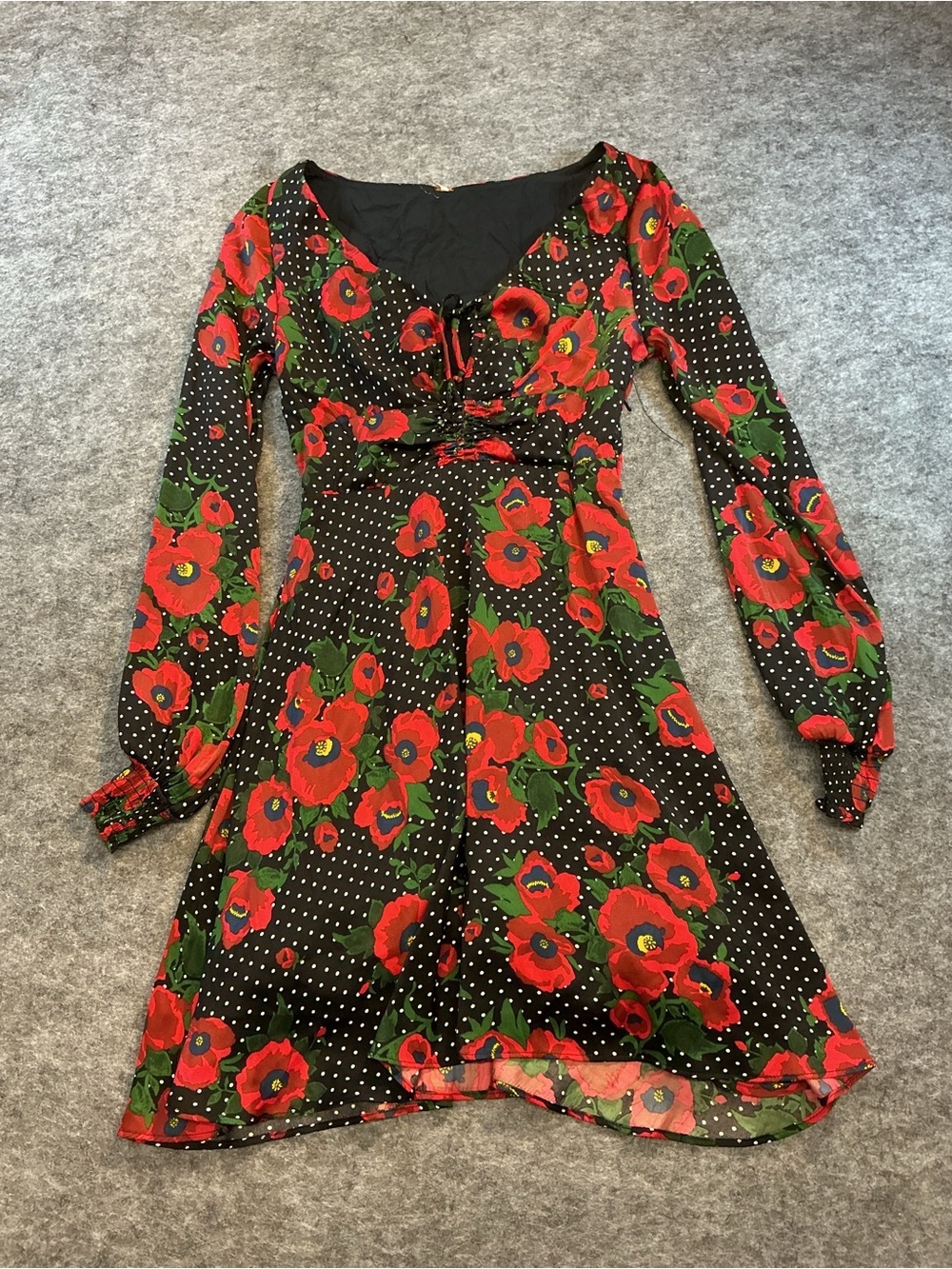 Free People Pin Up Style Red Rose & Polka Dot Long Sleeve V Neck Dress Size 0